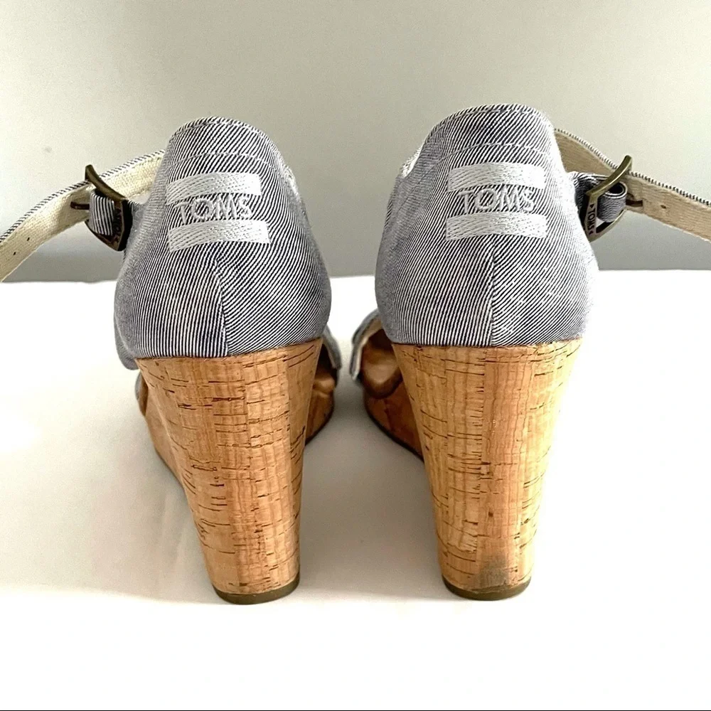 Toms worn twice